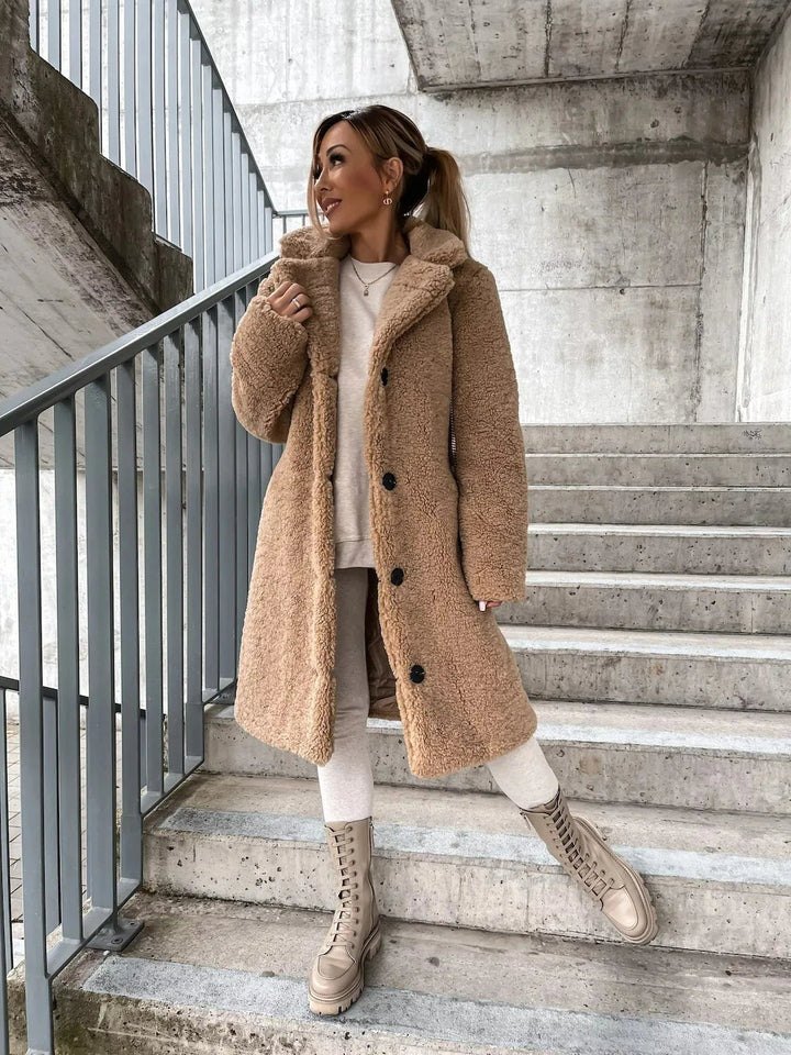 Emma - Elegant Plush Trench Coat