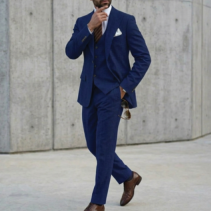 Carson - Men’s Three-Piece Suit