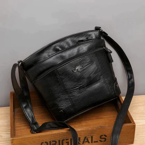 Carolyn - Crossbody Bag