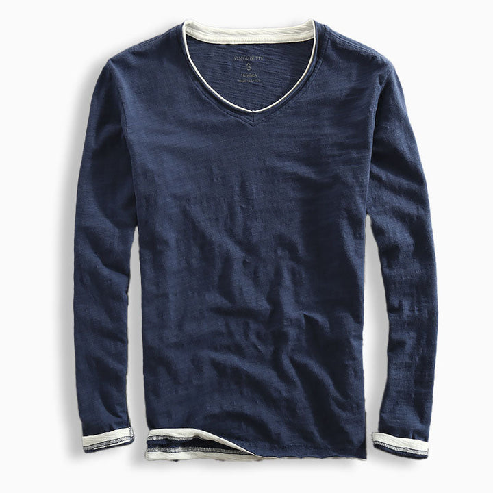 James - V-Neck T-Shirt