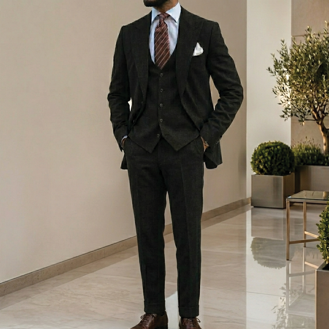 Carson - Men’s Three-Piece Suit