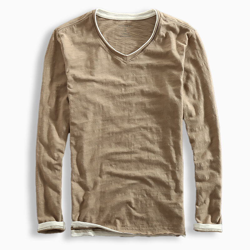 James - V-Neck T-Shirt