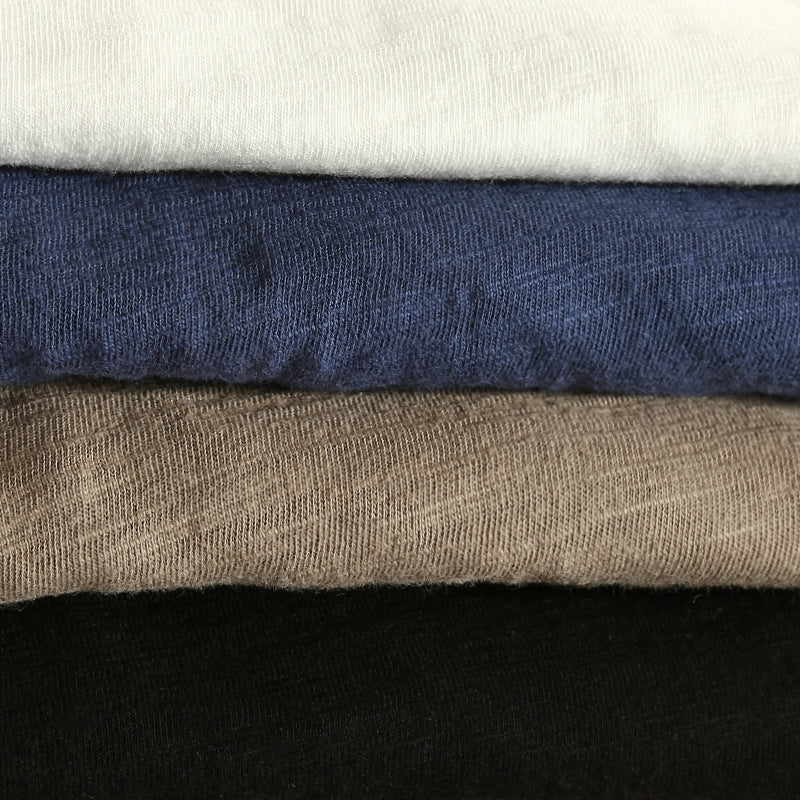 James - V-Neck T-Shirt