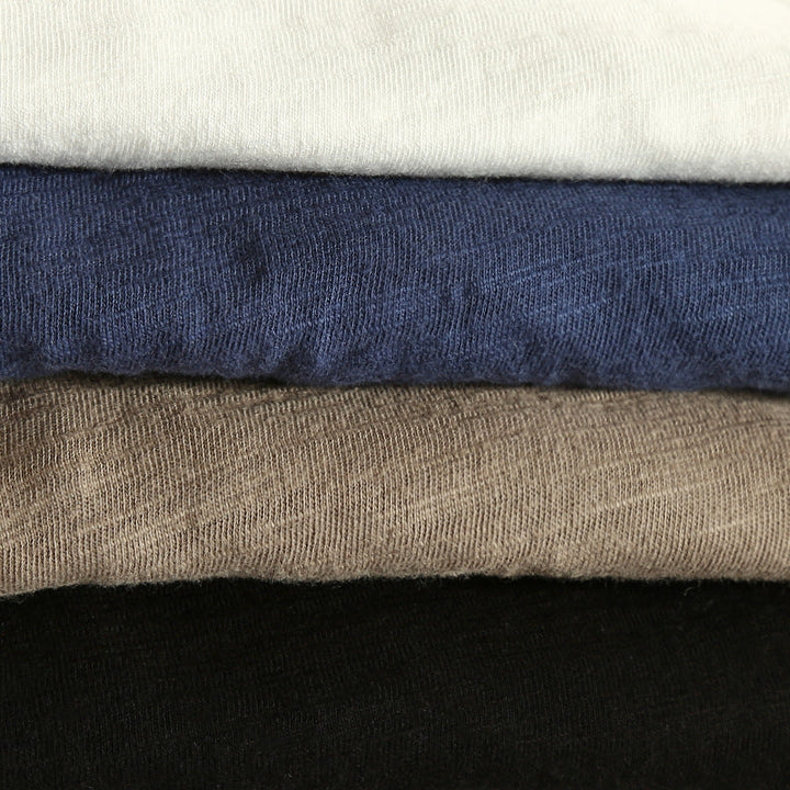 James - V-Neck T-Shirt