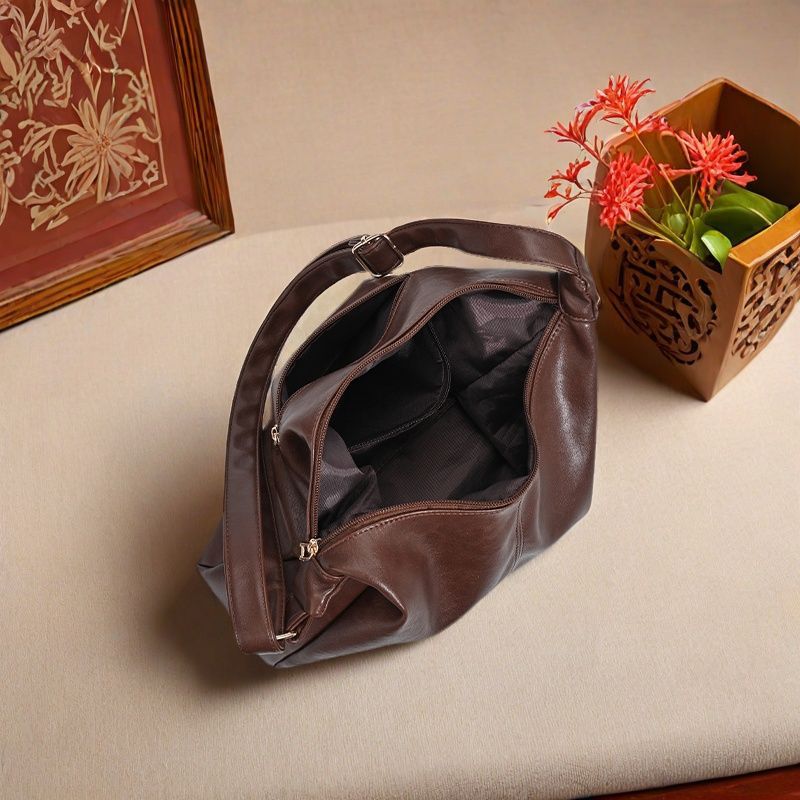 Judith - Shoulder Hobo Bag
