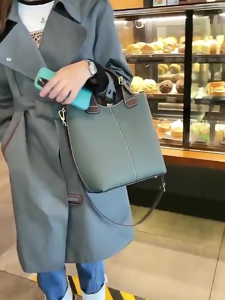 Stephanie - Leather Tote Bag