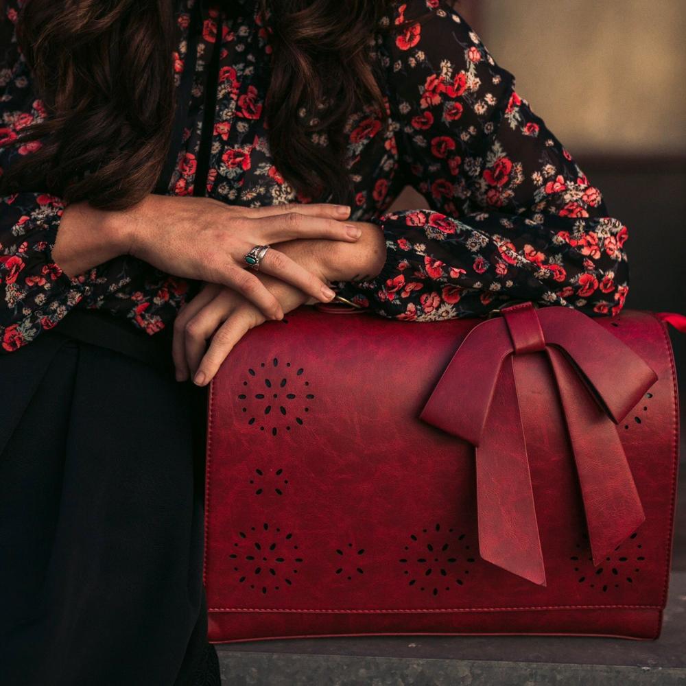 Leslie - Leather Shoulder Bag