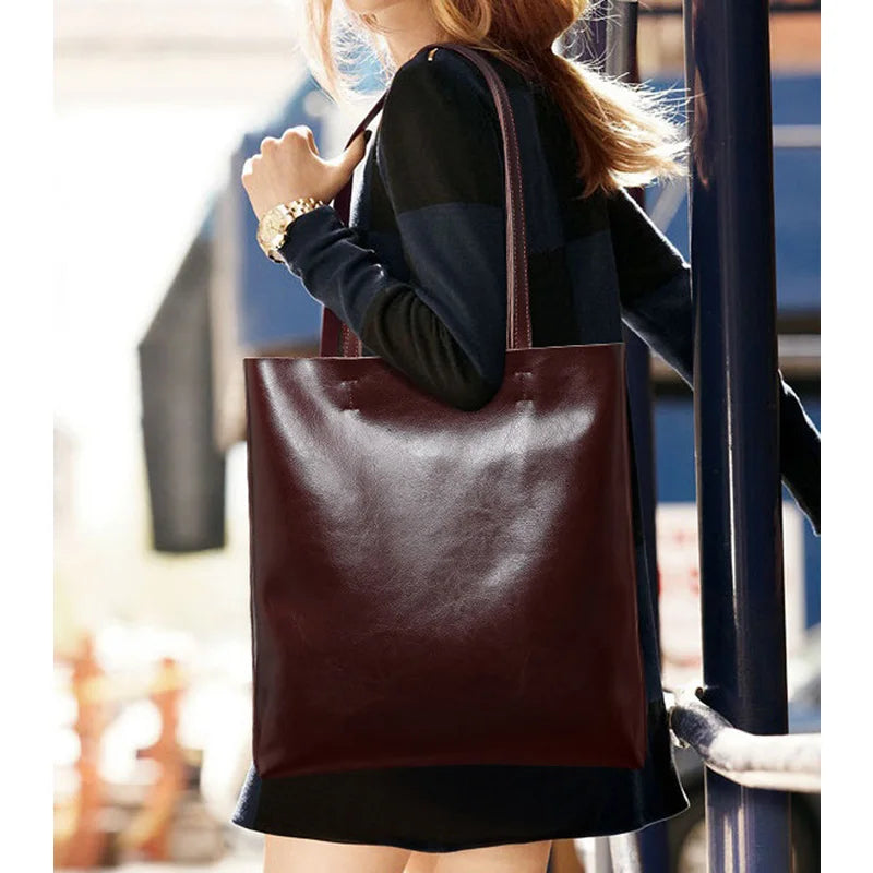 Holly - Structured Tote Bag