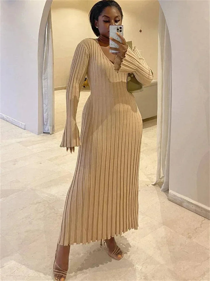 Luna - Knit Maxi Dress