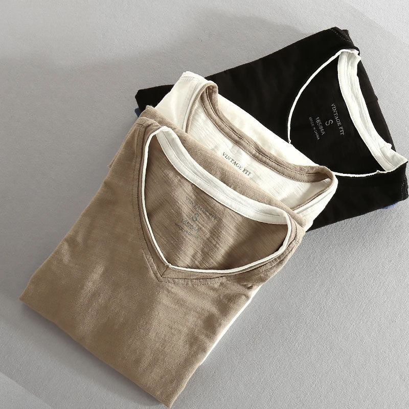 James - V-Neck T-Shirt
