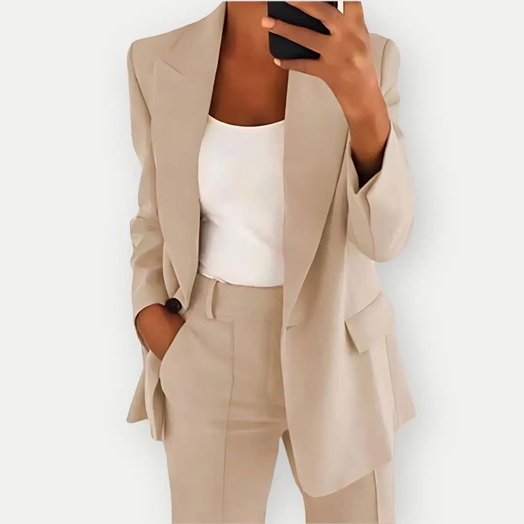 Beth - Two-Piece Suit
