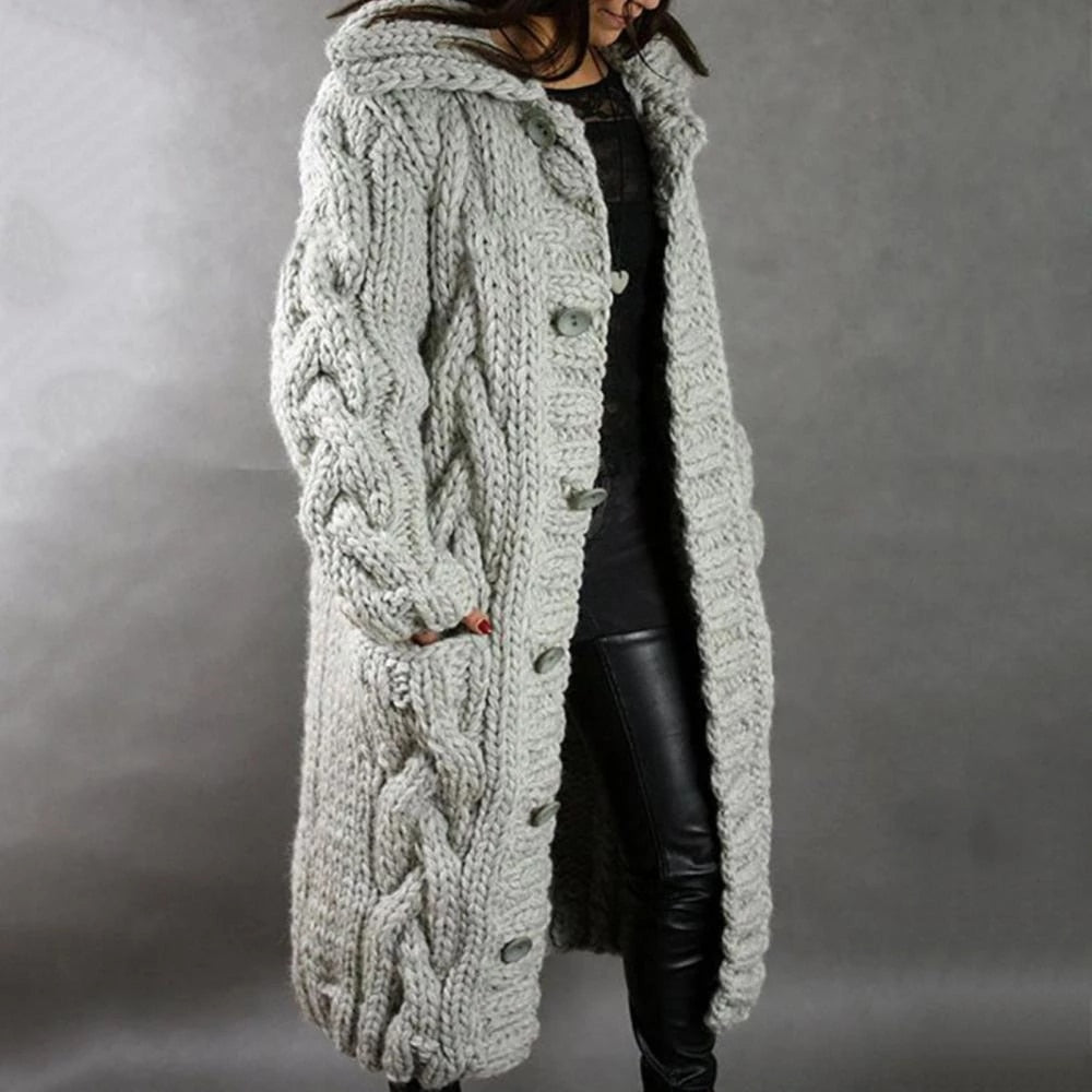 Victoria - Knitted Coat