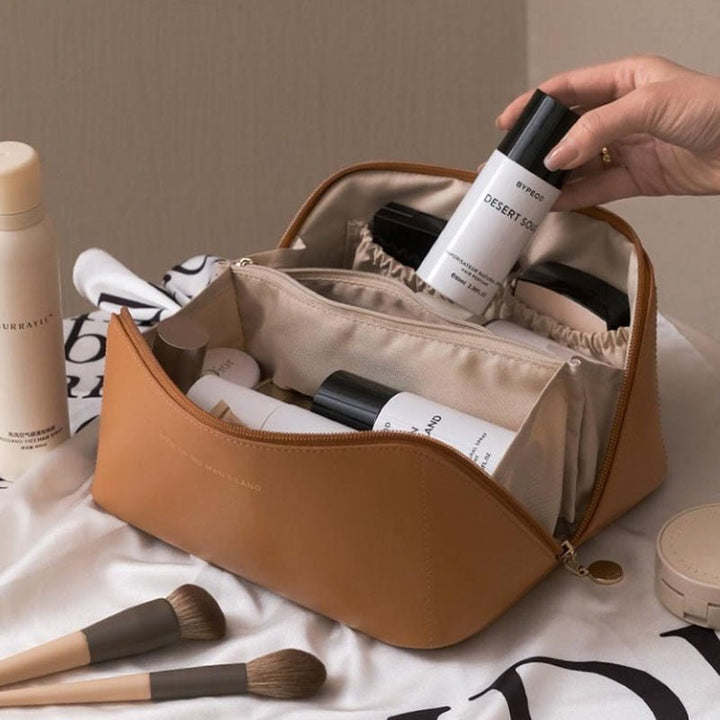 Ellie - Travel Makeup Organizer